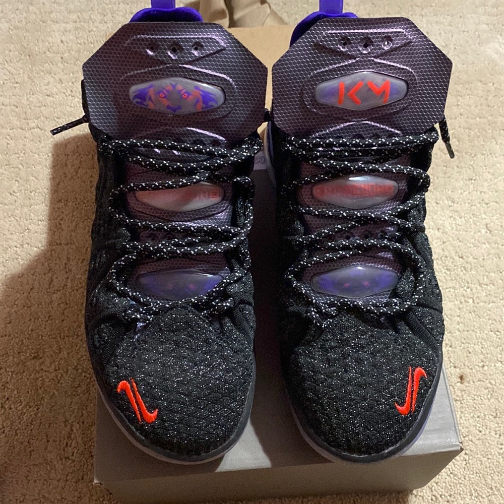 LeBron X Mbappe 18